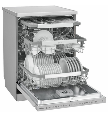 LG Quadwash Freestanding Dishwasher XD3A15NS