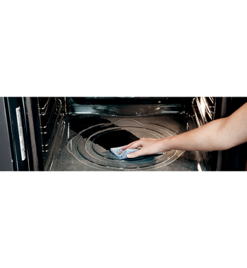 Smeg 90cm Classic Aesthetic Pyrolytic Built-In Oven SFP9395X1