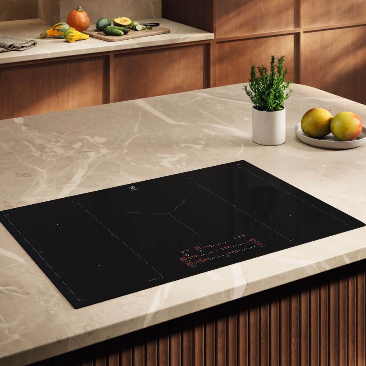 Electrolux 90cm Series 700 Induction Cooktop with SenseFry EHI9575BF — product image 4