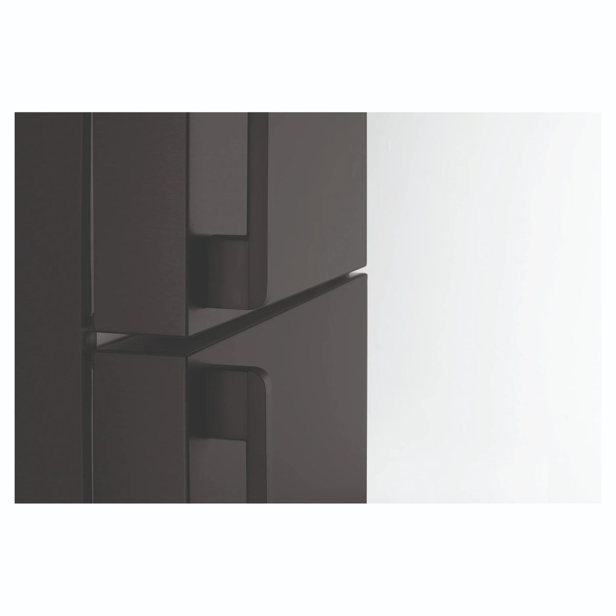Westinghouse Bottom Mount Fridge WBE5304BCR